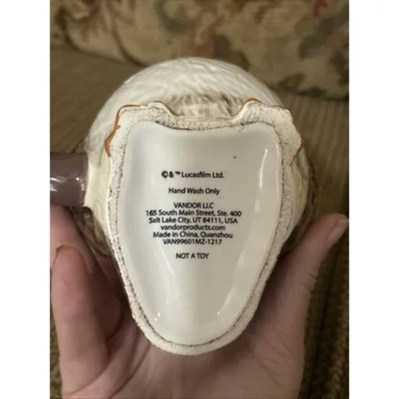 STAR WARS The Last Jedi Porg Sculpted Ceramic Tankard Mug 20 oz Vandor Lucasfilm - Picture 7 of 7